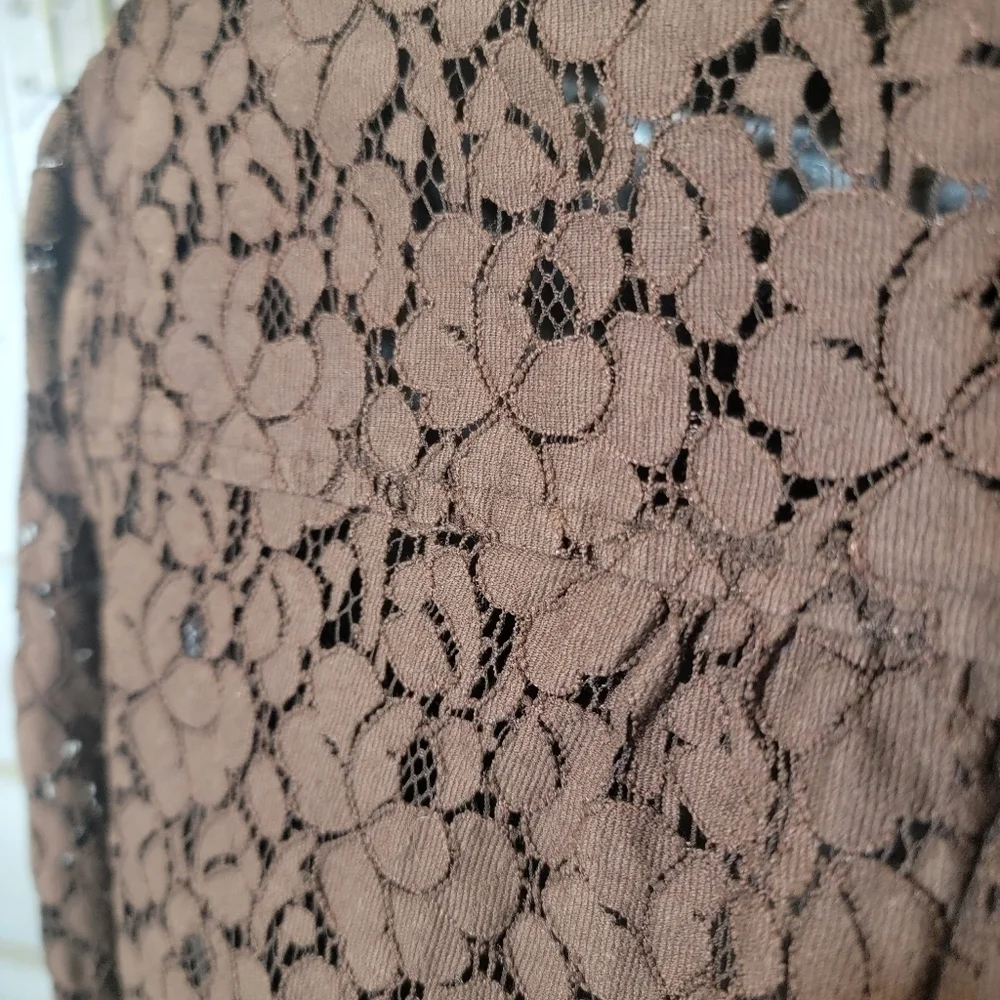 Michael Kors small brown lace blouse. Long sleeves.